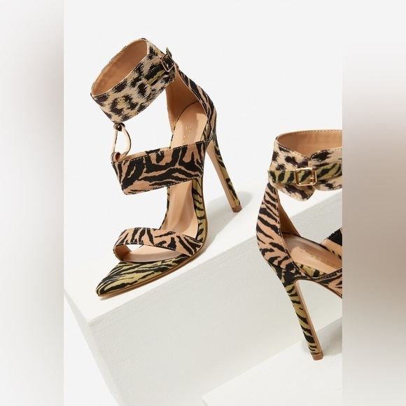 NEW Shoe Dazzle Roxxy Animal Print Tiger Stiletto High Heel Sandal US 6 - Picture 5 of 5